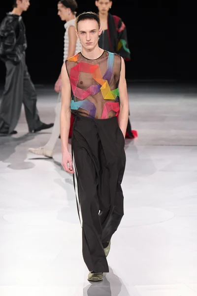 Look 59